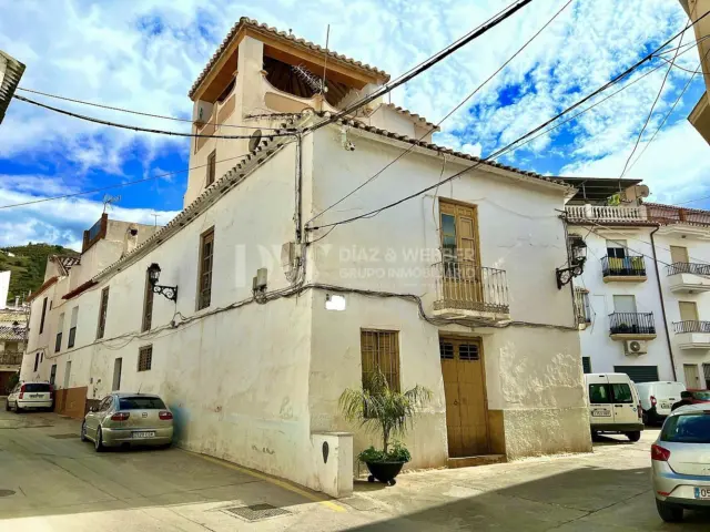 Casa en venta en , en El Centro, Pueblo, Benamargosa de 140.000 €