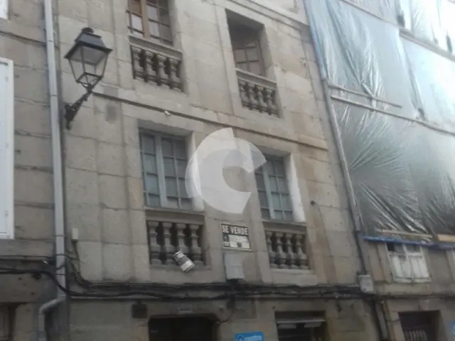 House on Julio Prieto Nespereira Street