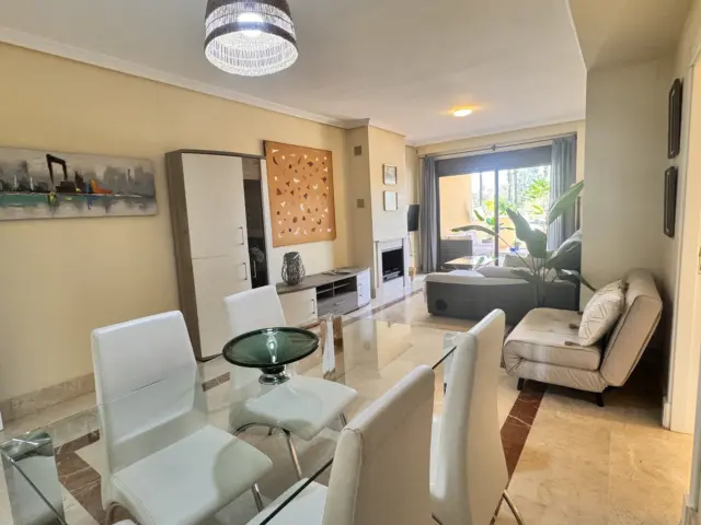 Apartment in Puerto de Sotogrande-La Marina photo 9