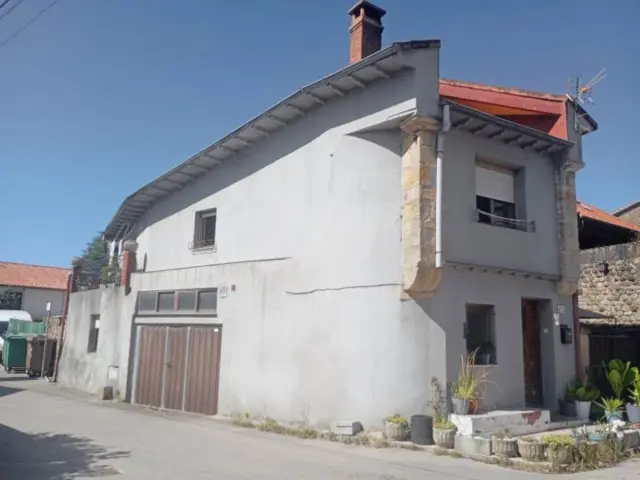 Casa en calle Bº Quijas, nº 123