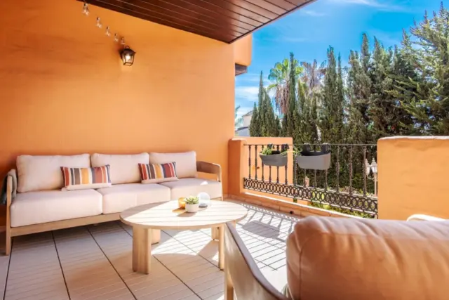 Apartment in El Paraíso-Atalaya-Benamara