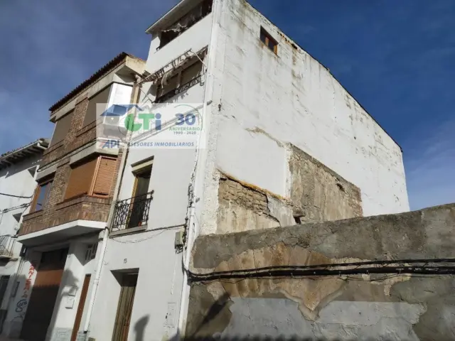 Chalet en venta en Calle C/ Ramã³n y Cajal, Peñalba de 45.000 €