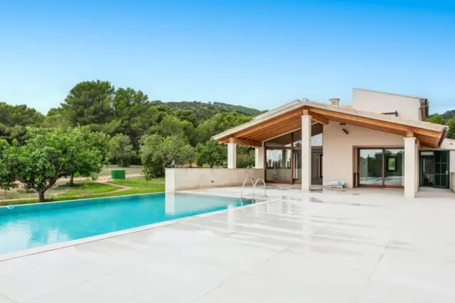 Rustic Finca in Cala Ratjada