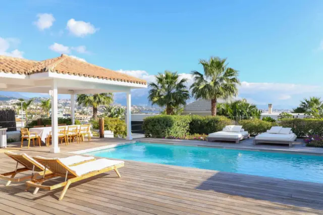 Chalet in El Paraíso-Atalaya-Benamara