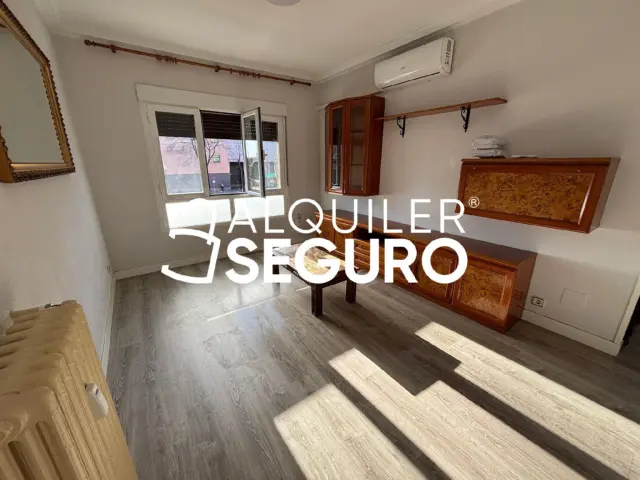 Piso en alquiler en Ciudad Lineal - Imagen 19