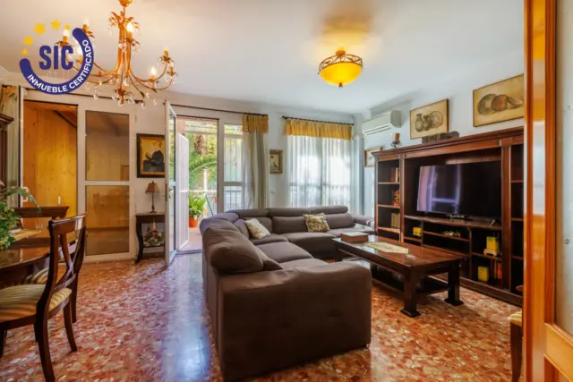 Casa en Avinguda del Mestre Serrano, 21