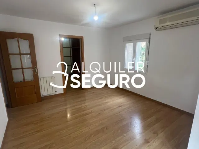 Piso en alquiler en Ciudad Lineal - Imagen 19