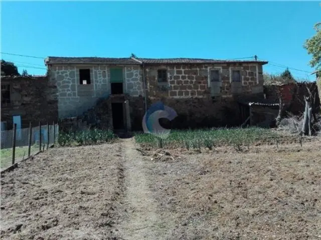 Casa en calle Pereira de Montes