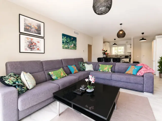 Penthouse in Cabopino-Reserva de Marbella photo 3