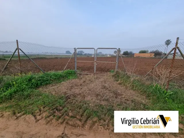 Rustic Finca in Playa de las Tres Piedras-Costa Ballena