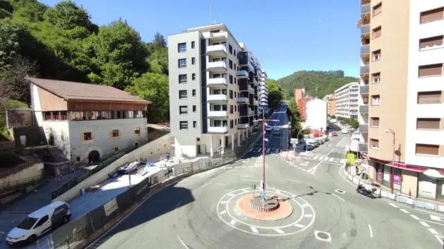 Flat next to Kaltxango Bus Stop