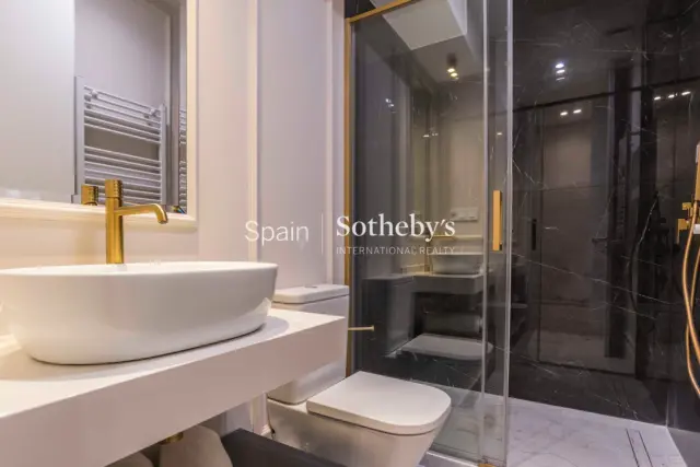 Apartment on Calle del General Pardiñas photo 26