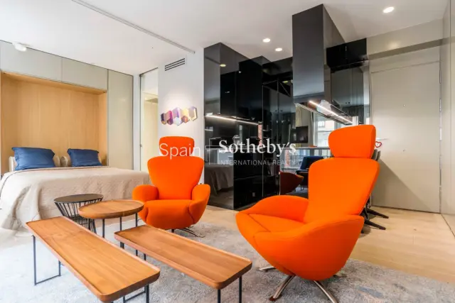 Apartment on Calle de la Academia photo 3