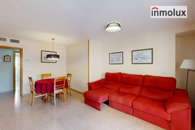 Apartment on Avenida de la Deportista Miriam Blasco photo 4