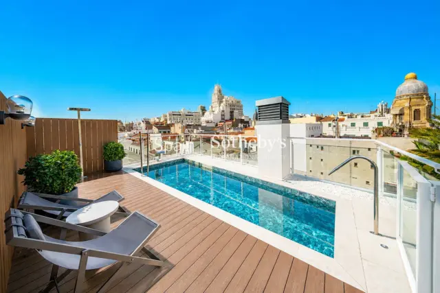 Apartment on Calle de la Virgen de los Peligros photo 31