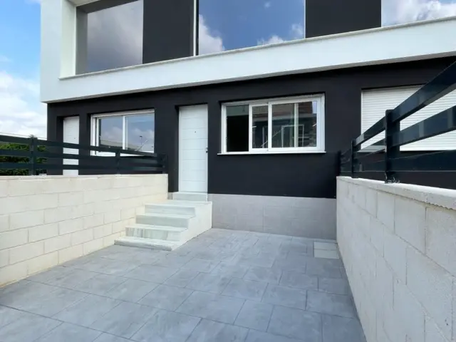 Terraced house at Carrer de Xipre, 70