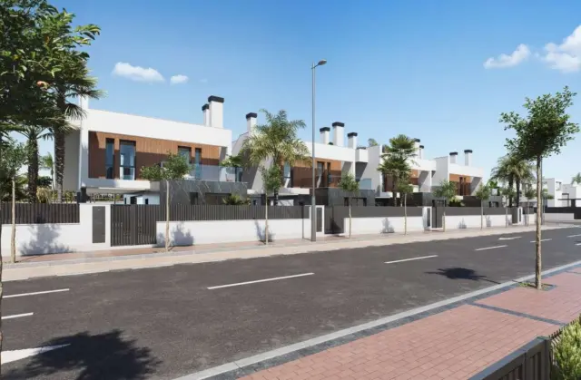 Casa en Cerca del Aeropuerto, Cerca de Campo de Golf, Campo, Cerca de Escuelas, Hospital, Zona Residencial