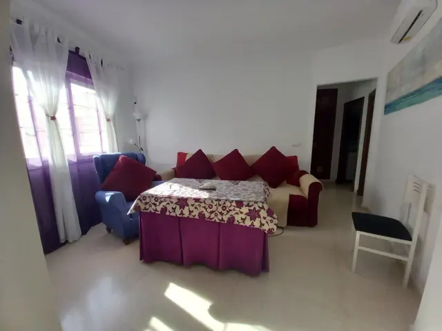 Apartment on Av- Jaen Street