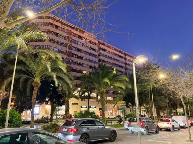 Piso en Avenida de Óscar Esplá, nº >