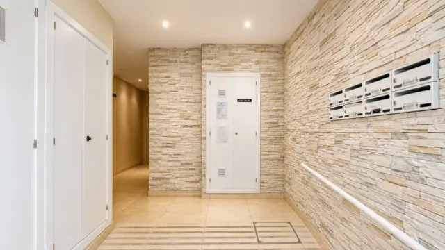 Duplex on Calle de la Isla de La Palma, No. > photo 22