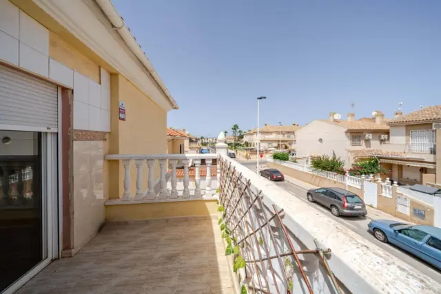 Flat on Licenciado Vidriera Street, No. > photo 2