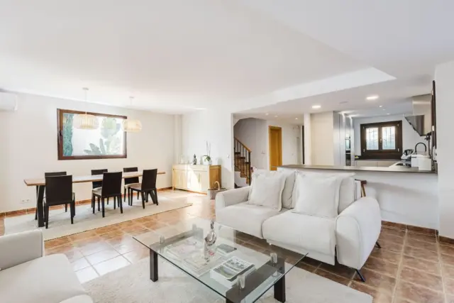 Townhouse on Calle del Priorato, No. >