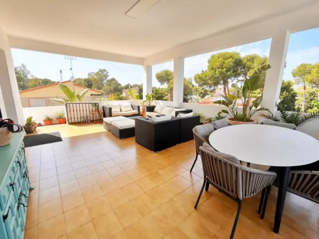Chalet in Las Rotas photo 2