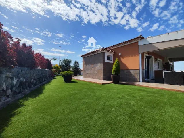 Chalet in Piedra Hincada