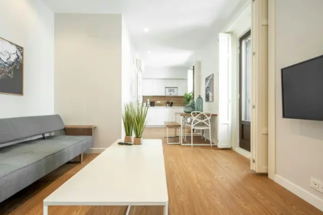Piso en alquiler en Sol - Imagen 11