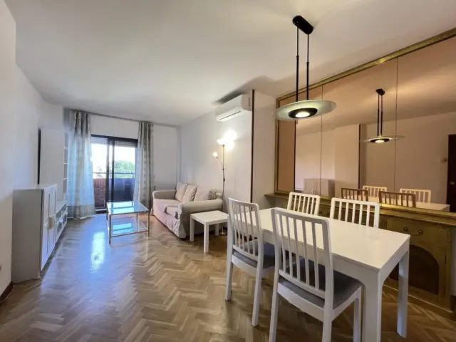 Piso en alquiler en Calle de Alfonso Rodríguez Castelao, número > - Imagen 37