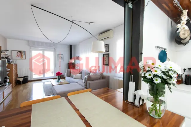 Apartment on Carrer de Batista i Roca photo 3