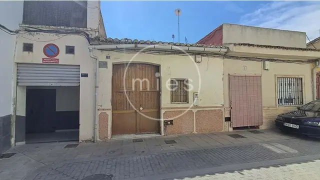 House on Carrer de Pizarro