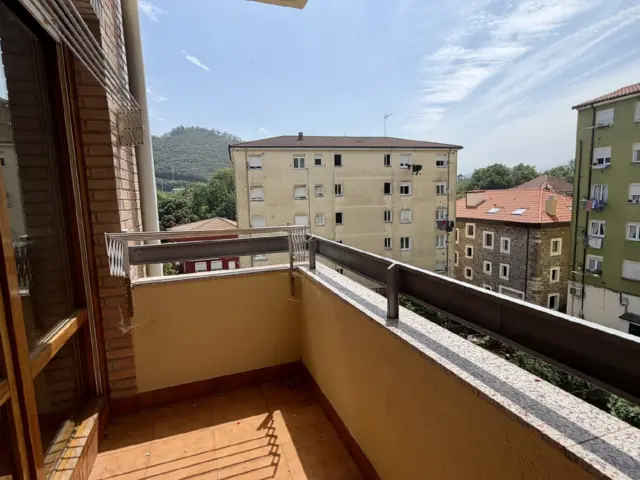 Apartment on Avenida de Calvo Sotelo, 36