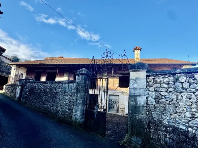 House on Calle Bo Rasillo, No. 22 photo 3