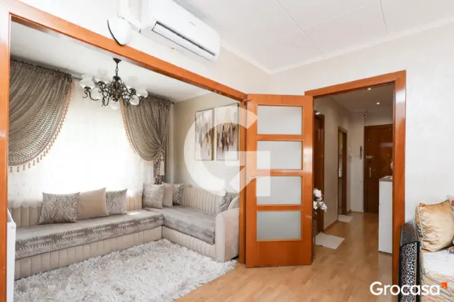 Apartment on Carrer de la Ciutat de Pàmiers photo 10