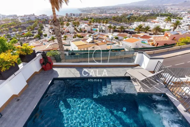 Villa in Costa Adeje