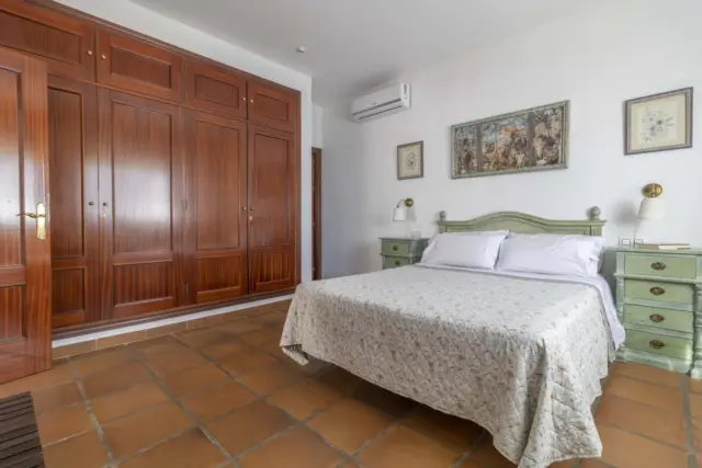 Chalet for sale in Carmona photo 48