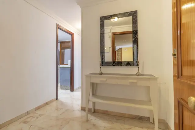 Apartment in Zona Esperanza de Triana