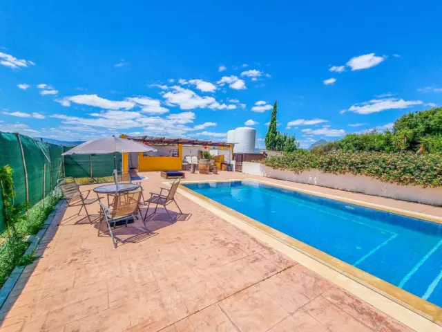 Rustic Finca in Casares Area
