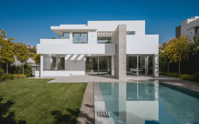 Chalet in El Paraíso-Atalaya-Benamara