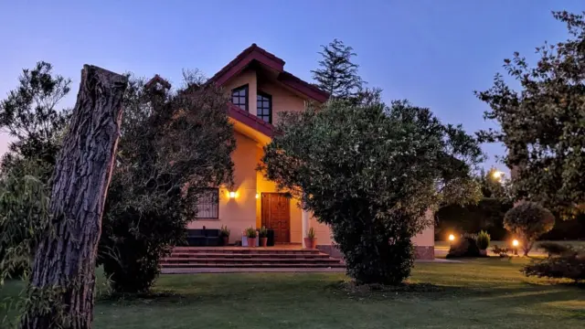 Chalet in Rubayo Neighborhood