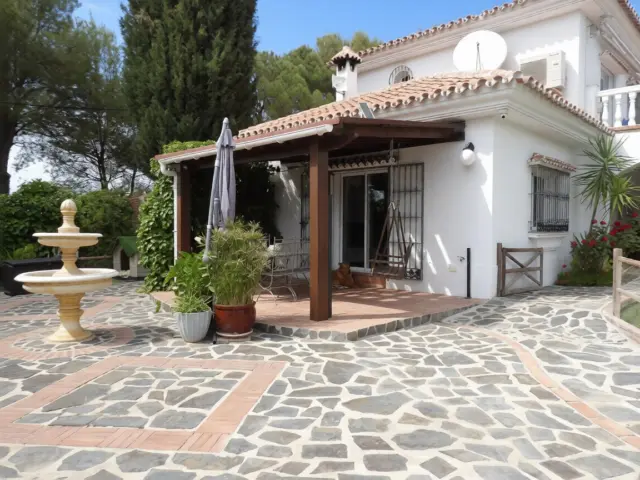 Rustic finca in Coín photo 3