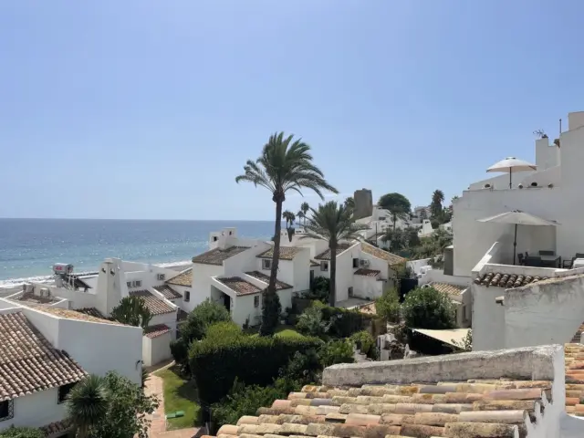 Apartment on Autopista del Mediterráneo