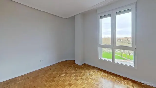 Apartment on Avenida de Camilo Alonso Vega photo 19