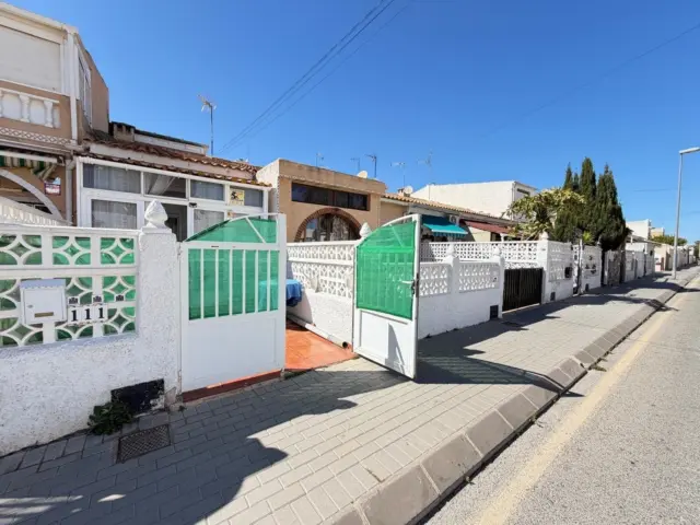 Chalet adosado en Torrevieja