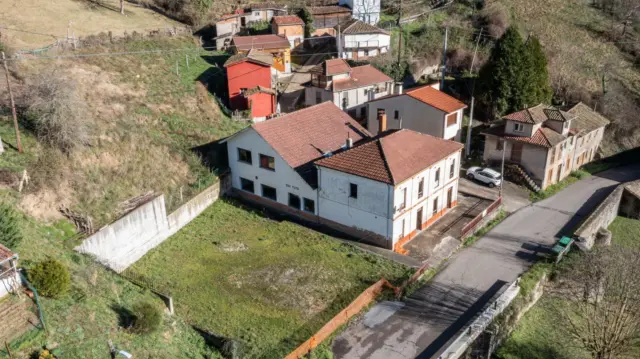 Casa en venda a Santianes, Número 28, Riomayor (Teverga) de 79.000 €