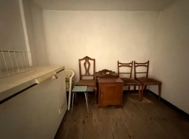 House on Coo-Pereda Street, No. 71 photo 24