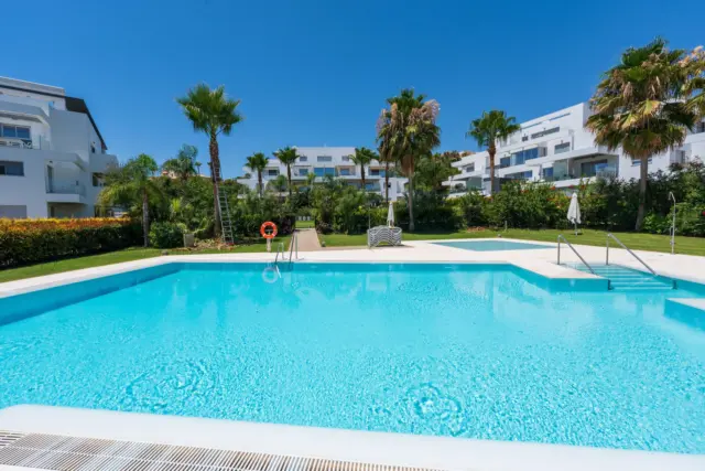 Penthouse in El Paraíso-Atalaya-Benamara