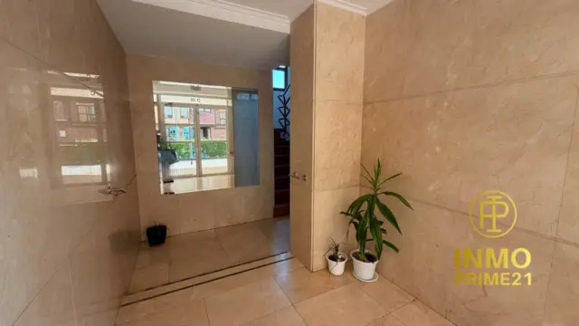 Flat for sale on Ricardo López Aranda Street photo 23
