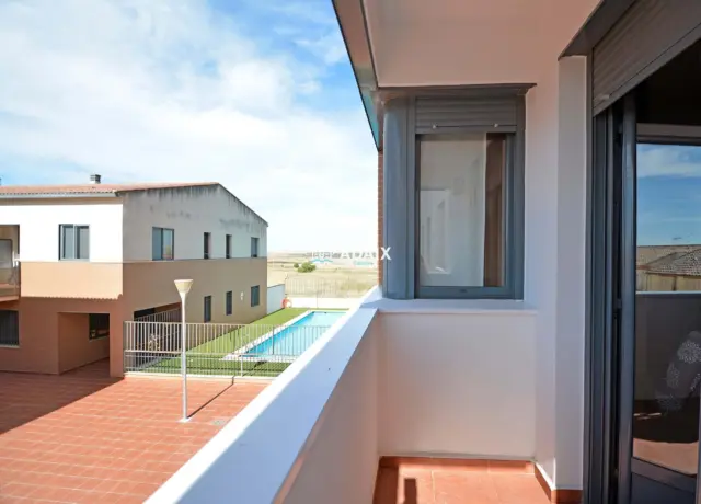 Flat on Calle de la Tolerancia photo 12